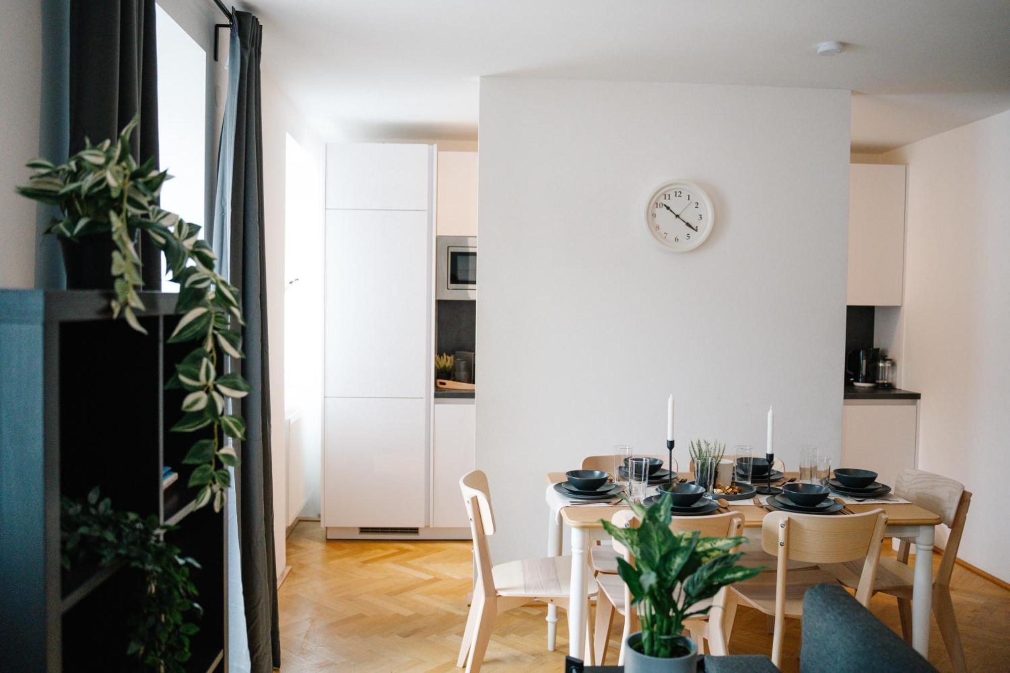 110Qm, 4 Bedrooms, Near Schoenbrunn - Axara Housing Osw 33 เวียนนา ภายนอก รูปภาพ